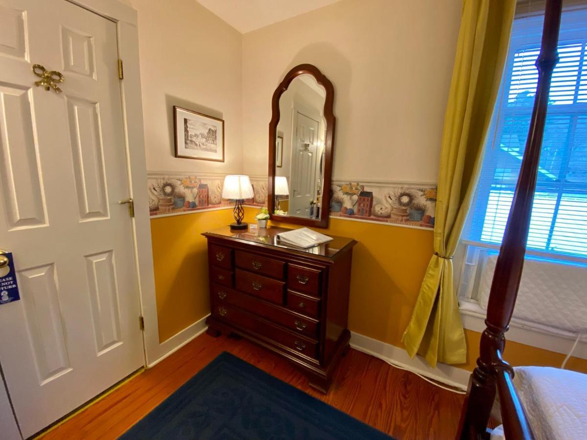 Terrell House Bed and breakfast 3*