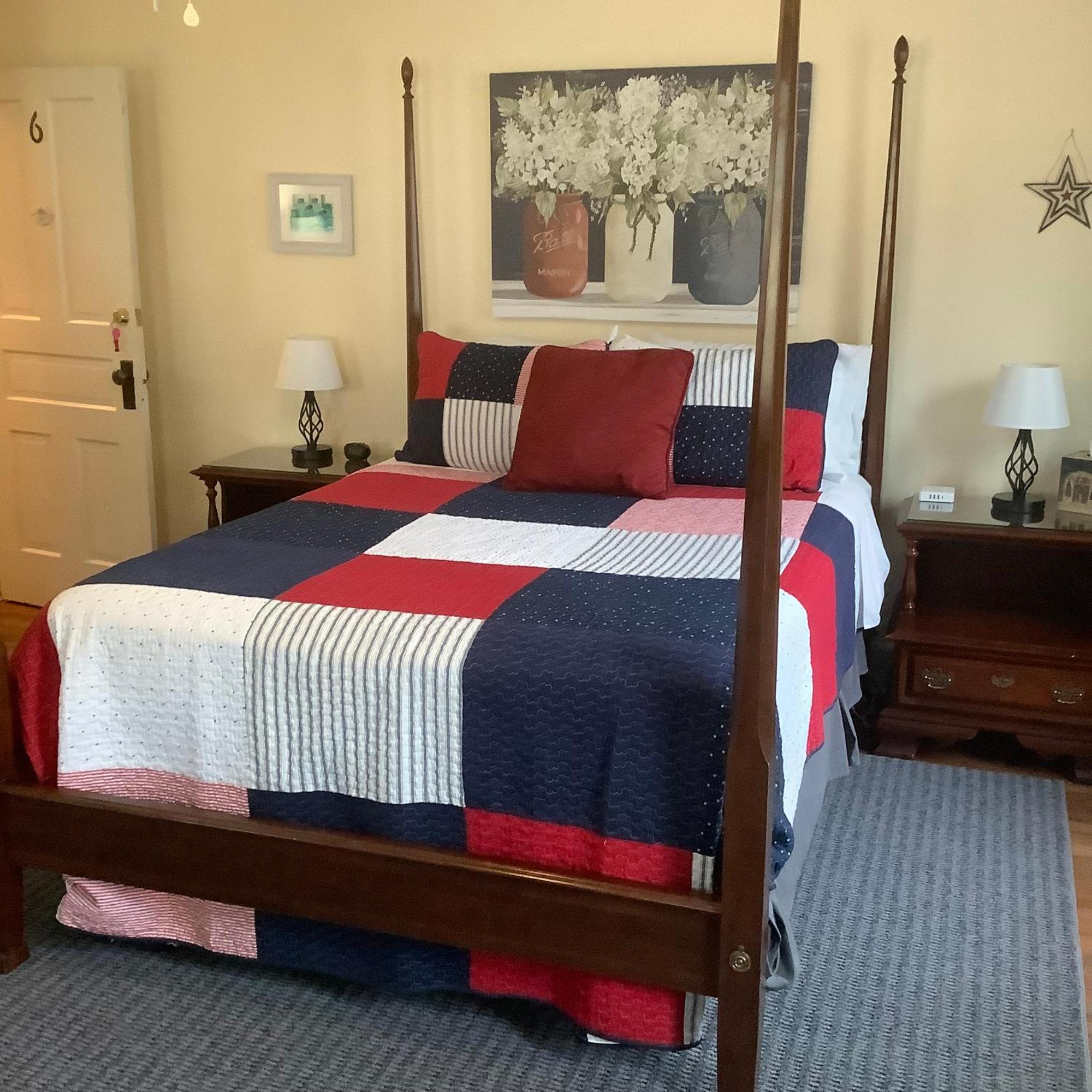 Terrell House Bed and breakfast Burnsville